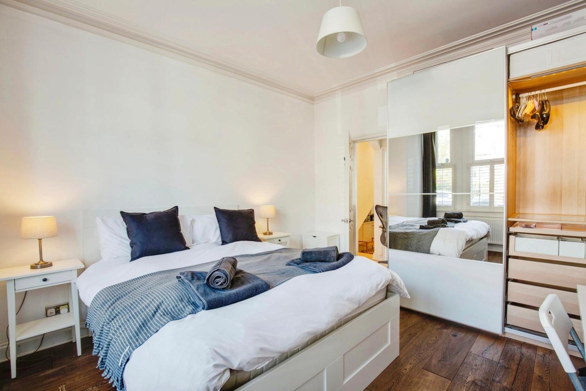 Lovely 2 Bedroom Ground Floor Flat With Garden. لندن المظهر الخارجي الصورة
